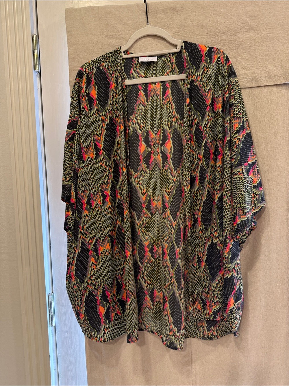 Stylish Open-Front Women’s Kimono Cardigan in Olive Snake Print